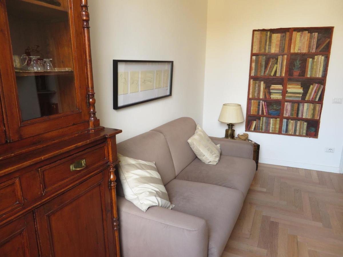 Dimora Senza Tempo Apartment Firenze Bagian luar foto